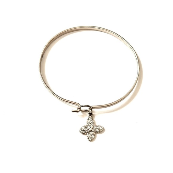 🔴 5 for $10 ONE Vintage Style Silver Tone Butterfly Bracelet - Picture 1 of 4